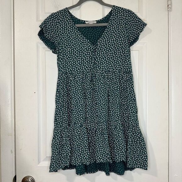 American Eagle Summer Tiered Short Sleeves Floral Dress Size XS - Picture 2 of 6